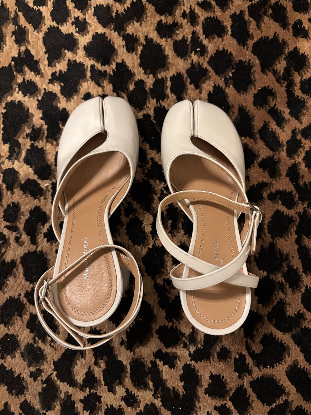 Maison Martin Margiela White Split-Toe Ankle-Strap Flats